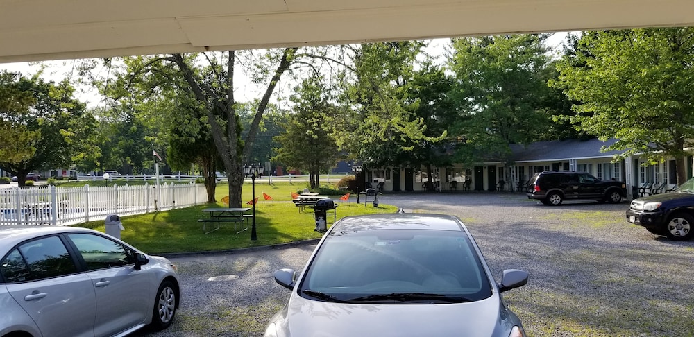 Tallwood Motel Wells - photo 49