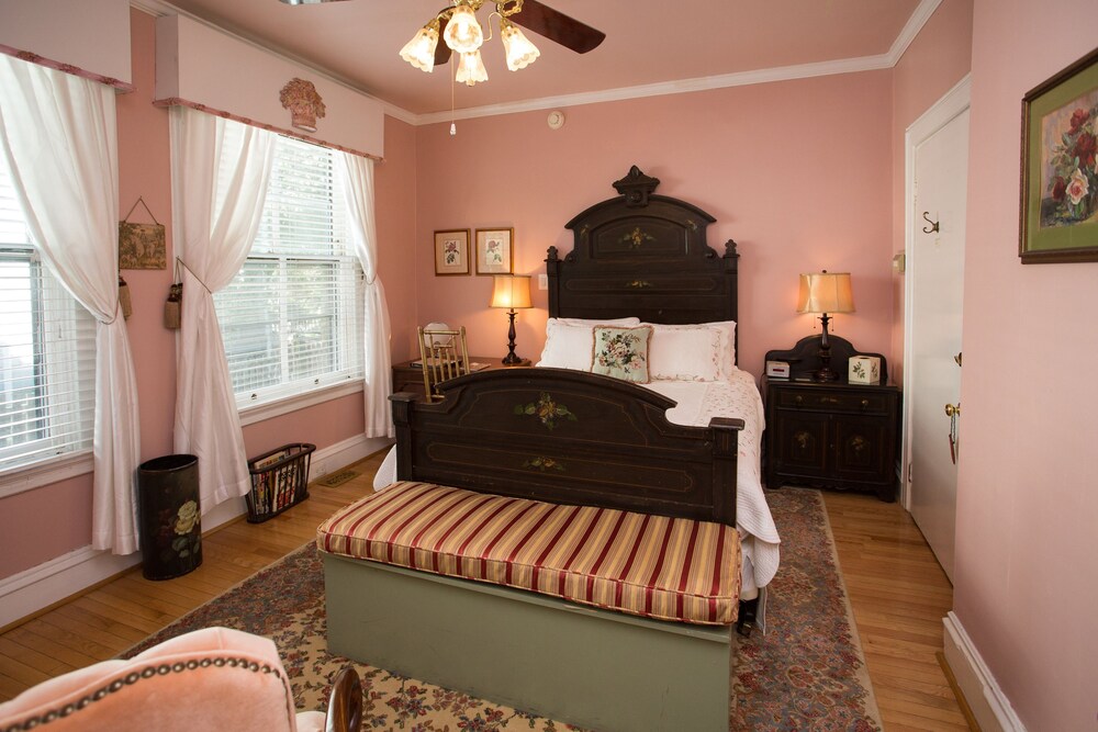 Haddonfield Inn - photo 25