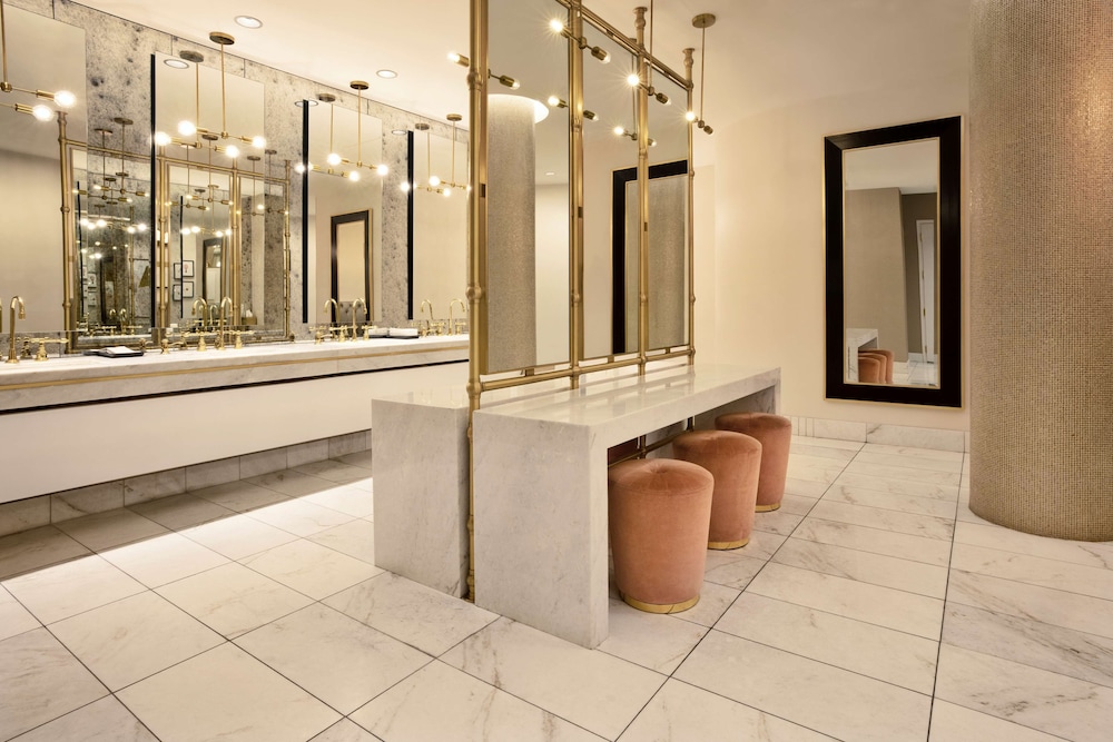 The Statler Dallas Curio Collection By Hilton - photo 64
