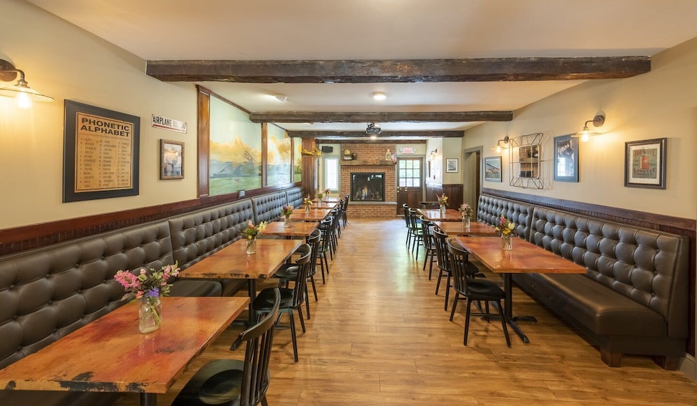 The Park Inn - photo 9