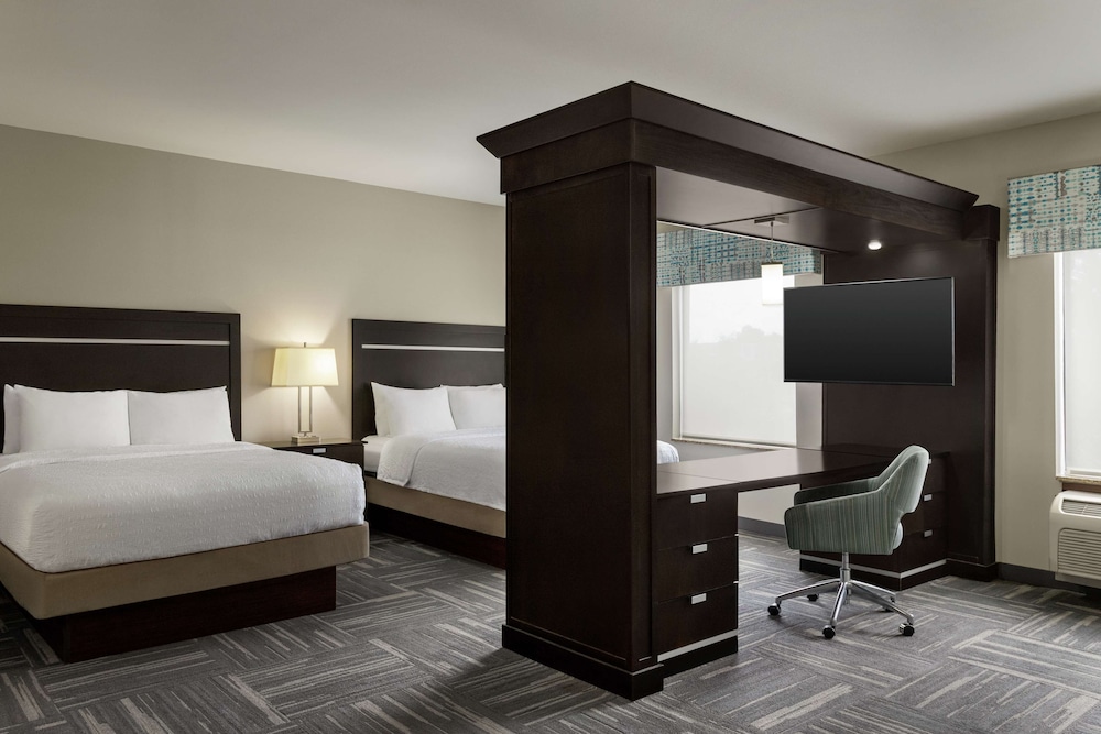 Hampton Inn New Albany - photo 26