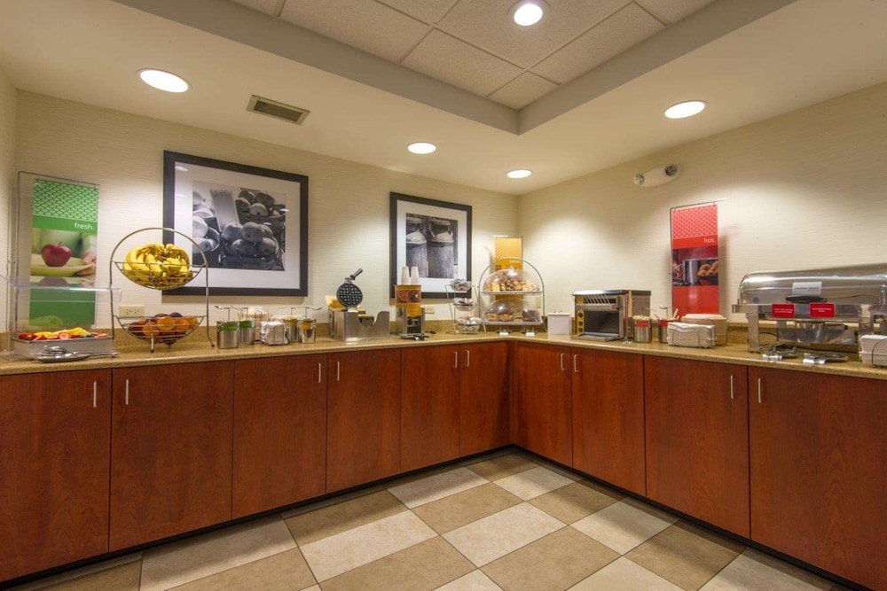 Hampton Inn White River Junction - photo 19