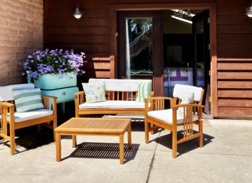 DunMovin Oregon — 4-Star Luxury Hotel in Grants Pass, United States