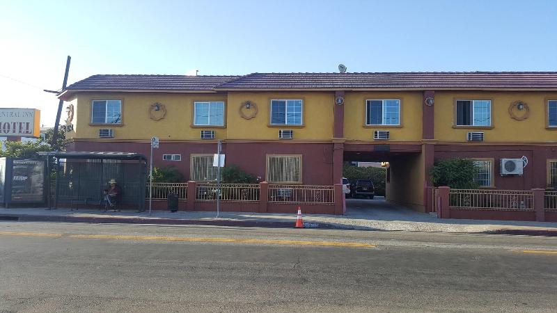 Central Inn Motel on 41 Street - photo 4