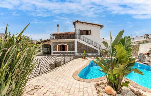 Amazing Home In Siracusa With Wifi — 4-Star Luxury Hotel in Siracusa, Italy