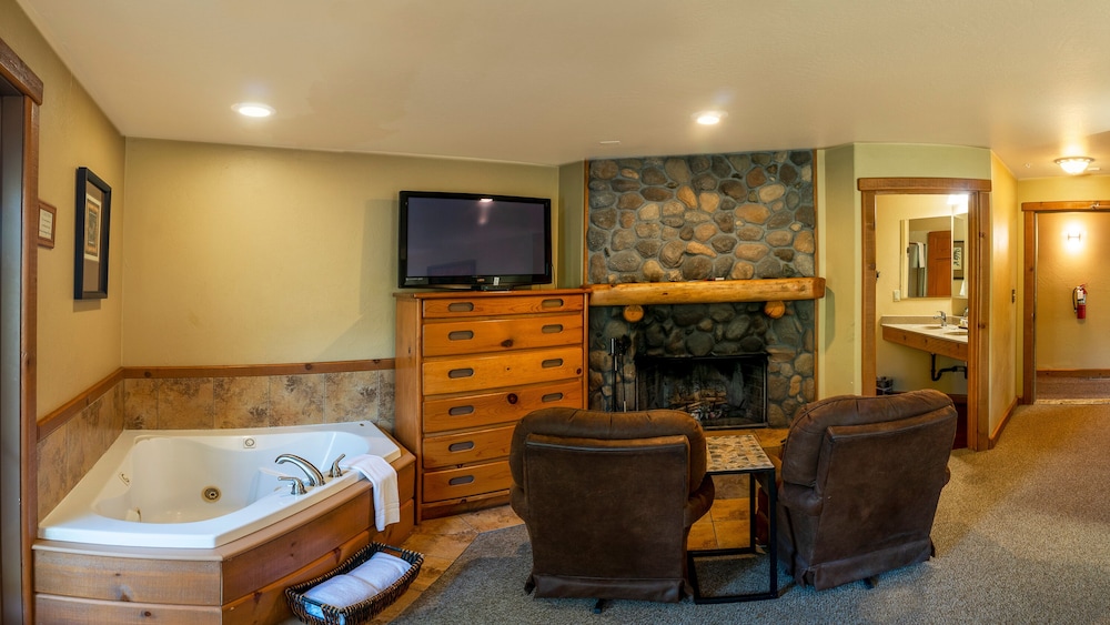 Callahan's Mountain Lodge - photo 39