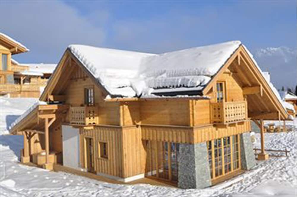 Almdorf Reiteralm — 4-Star Luxury Hotel in Schladming, Austria