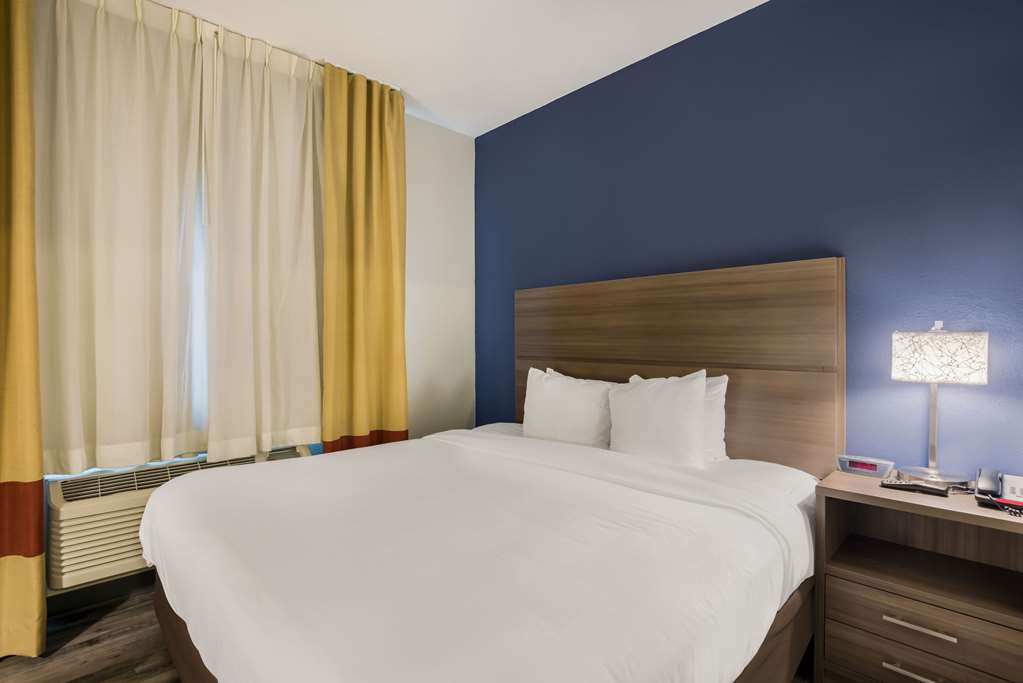 MainStay Suites Joliet I 80 - photo 16
