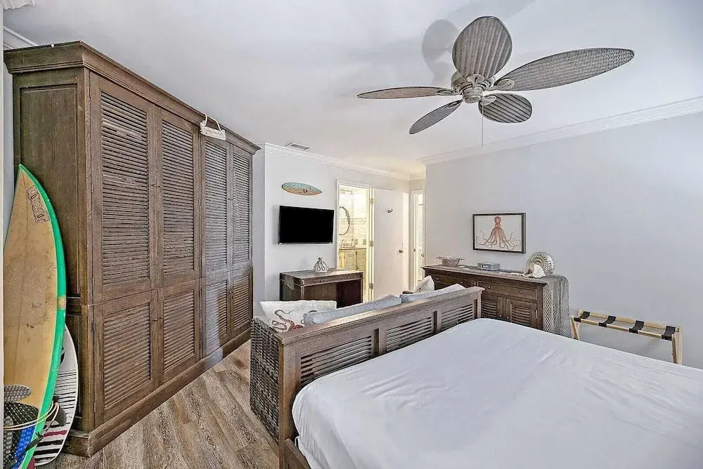 412 Seascape by Avantstay Oceanfront Balcony - photo 2