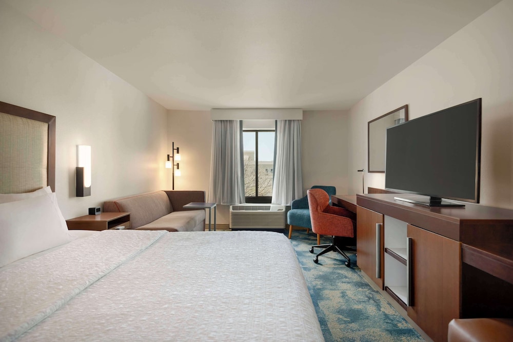 Hampton Inn & Suites San Marcos - photo 15