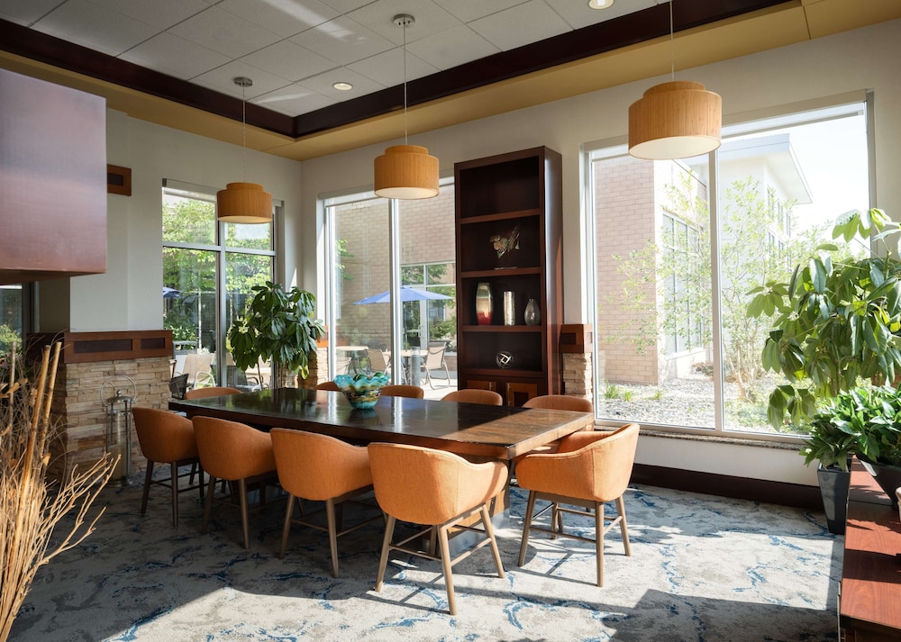 Hilton Garden Inn Ann Arbor - photo 3