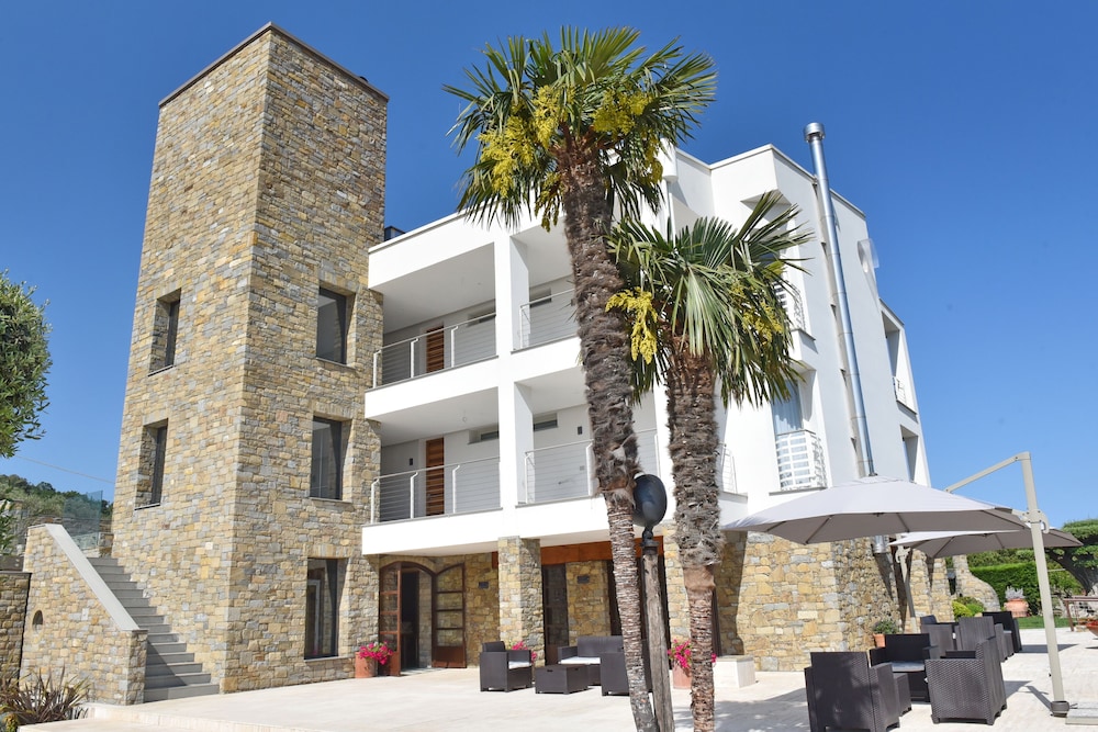 Torre Difyos - last minute hotel in Perdifumo
