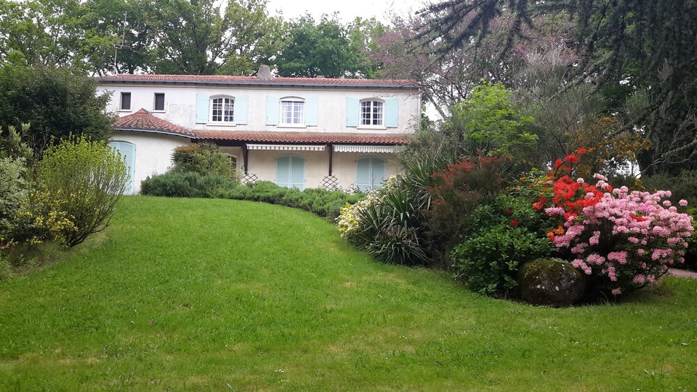 Domaine de la Petite Salamandre — hotel in Saint-Mesmin