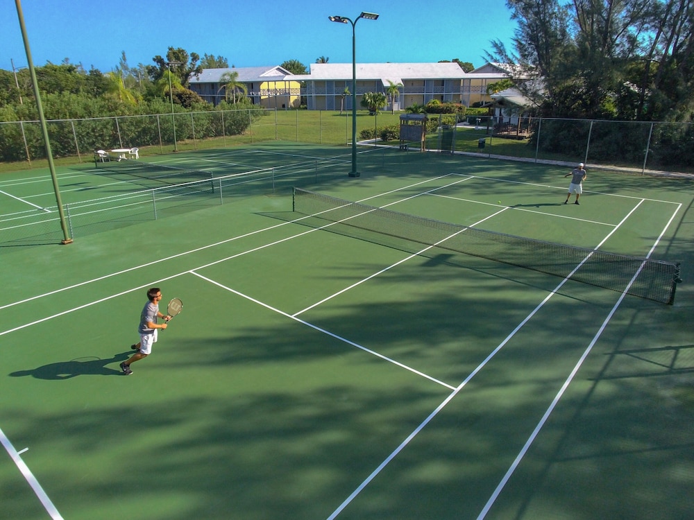 Tennis court