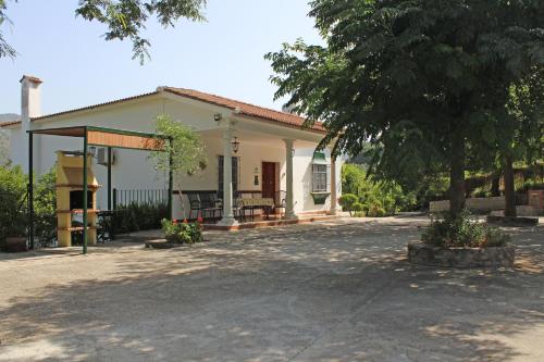 Casa Rural La Fresneda — 4-Star Luxury Hotel in Ubrique, Spain