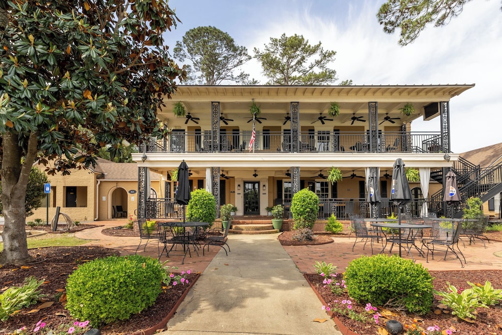 Merry Acres Inn - photo 2