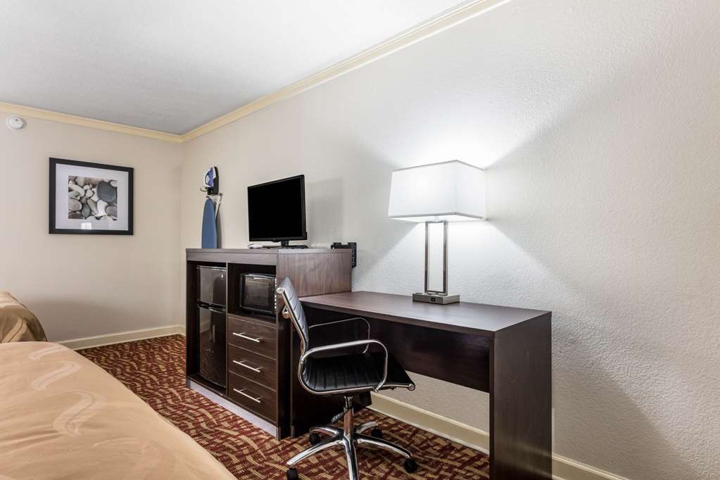 Quality Inn Forrest City I 40 - photo 20
