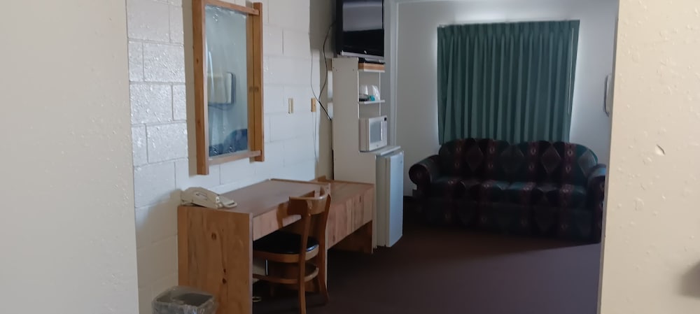 Scotwood Motel by OYO Washburn ND - photo 25