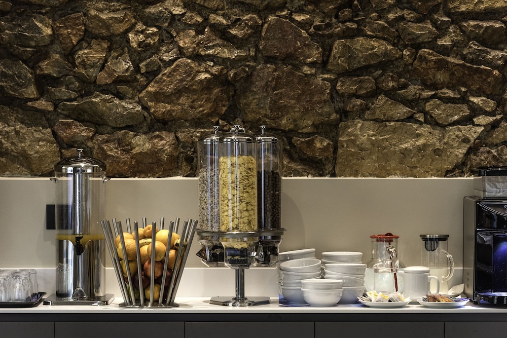 מזון ומשקאות