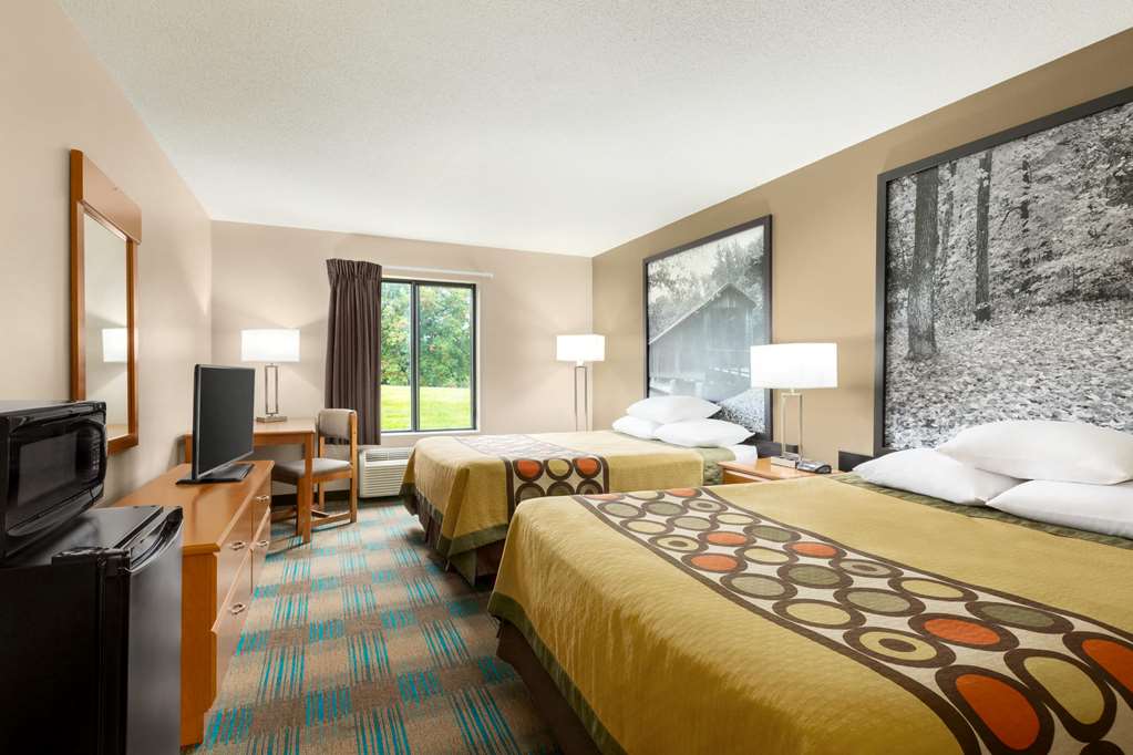 Super 8 by Wyndham Hannibal - photo 15