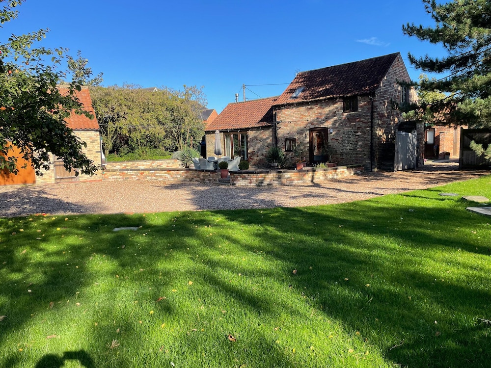 Fair Lea Barn — 5-Star Luxury Hotel in Lincoln, United Kingdom