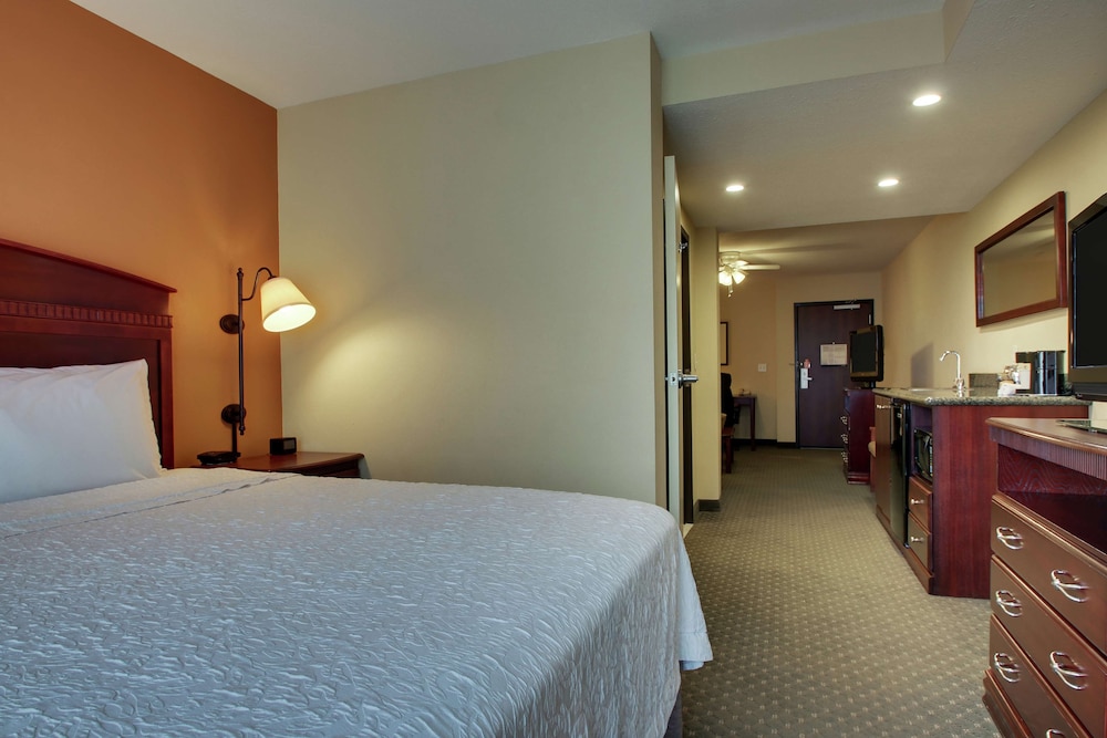 Hampton Inn & Suites Denver Littleton - photo 21