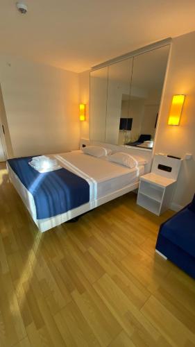 Batumi Orbi City Lux Studio MK