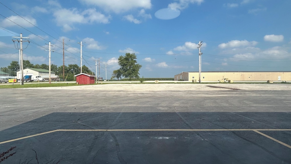 Super 8 by Wyndham Gilman - photo 18