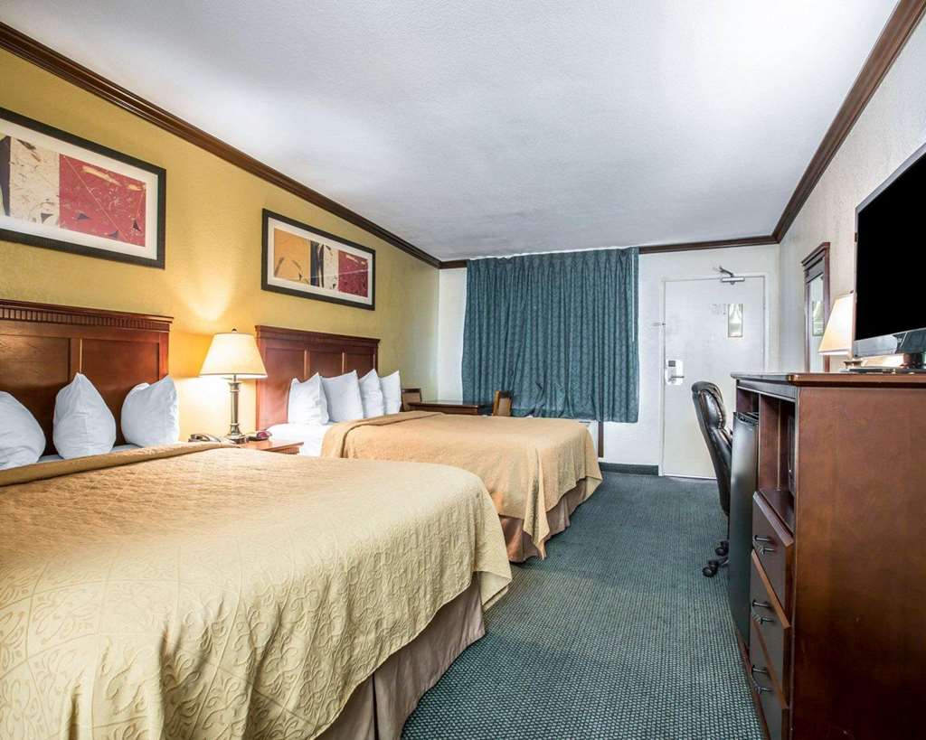 Quality Inn San Diego I 5 Naval Base - photo 18