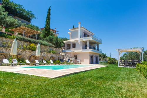 Villa Artemis Nafplion — 4-Star Luxury Hotel in Tolon, Greece