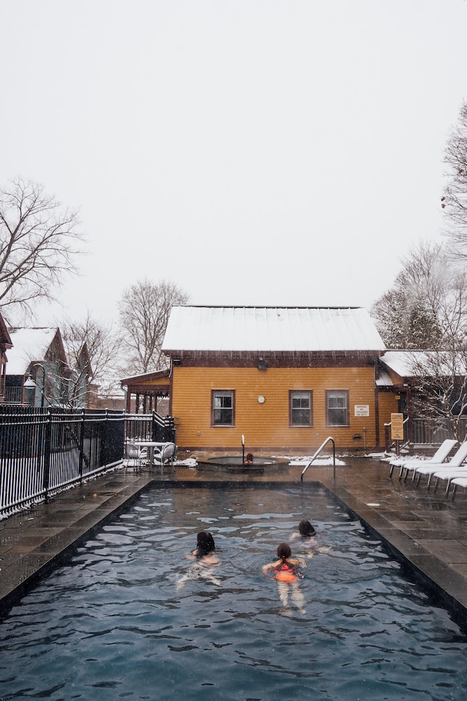 The Porches Inn at Mass MoCA - photo 58