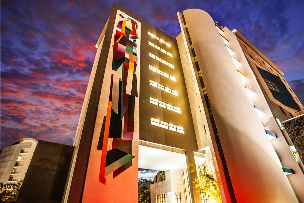 Hennessy Park Hotel — Ebene — photo 2