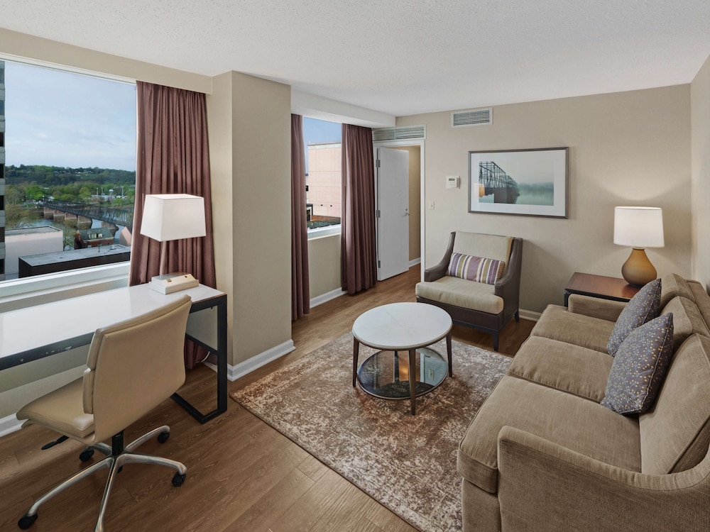 Hilton Harrisburg - photo 6
