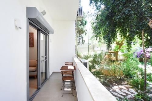 Magic Lily by HolyGuest — 4-Star Luxury Hotel in Tel Aviv, Israel