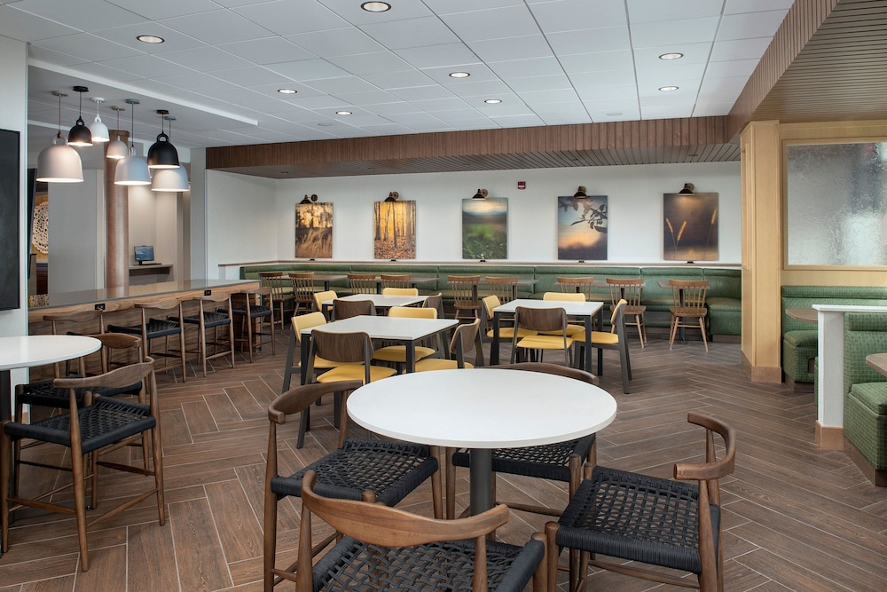 Fairfield by Marriott Inn & Suites Boise West - photo 25