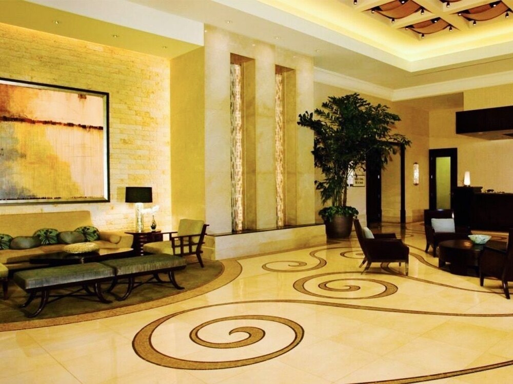 ABZ Signature Suites - photo 3