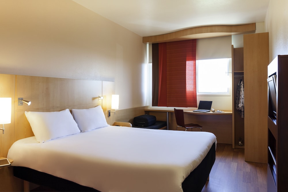 ibis Oviedo — hotel in Oviedo