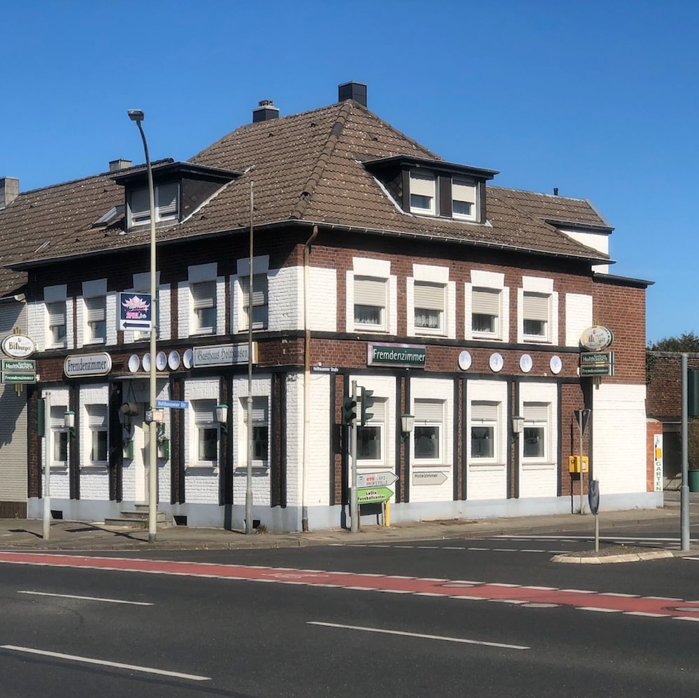 Hotel Holthausen - last minute hotel in Uebach-Palenberg
