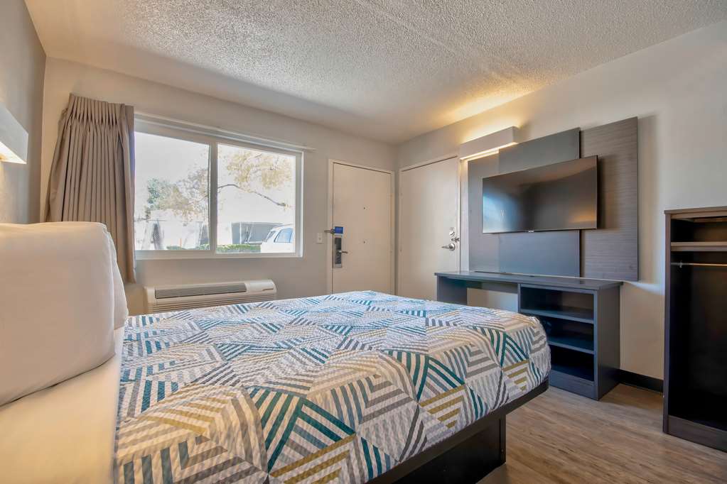 Motel 6 Santa Fe - photo 6