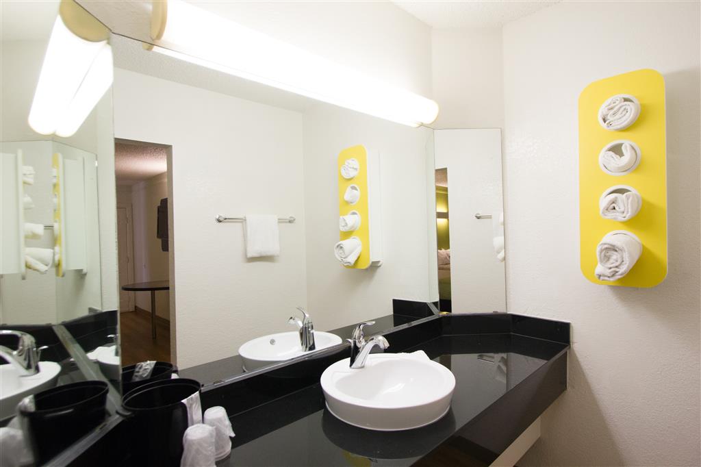 Motel 6 Austin TX Midtown - photo 13