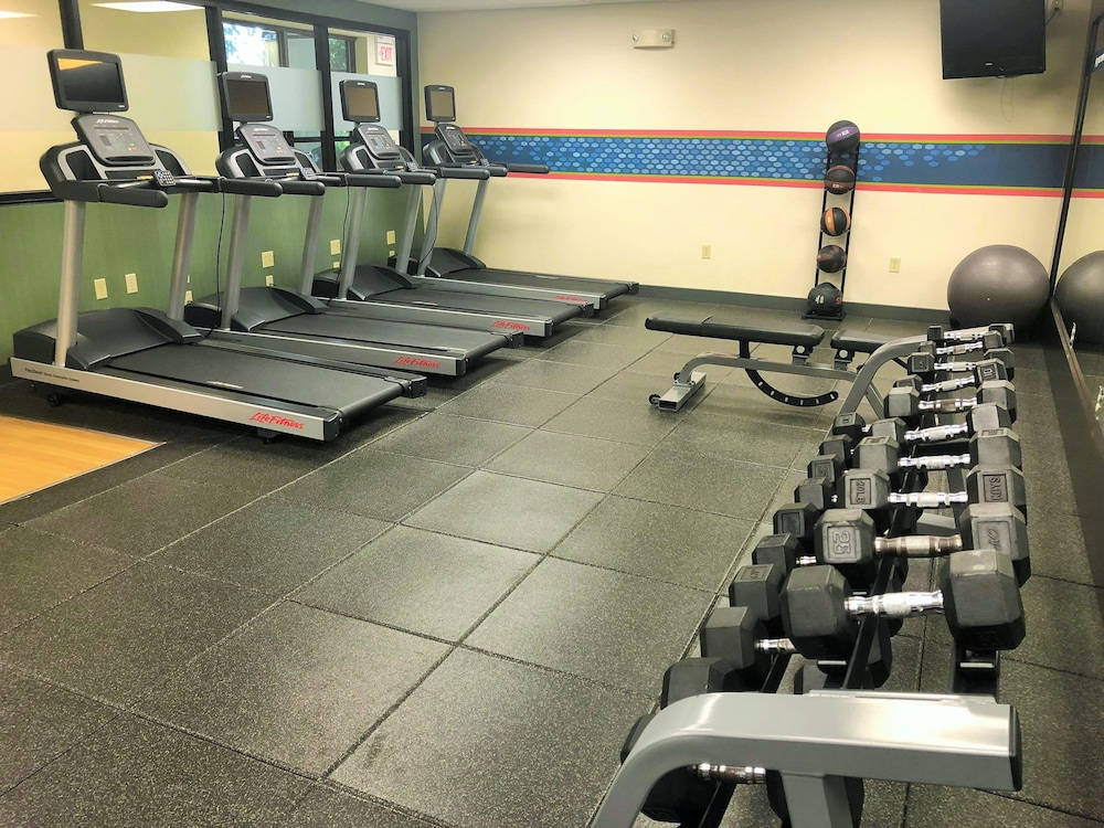 Hampton Inn & Suites Fairfield - photo 54