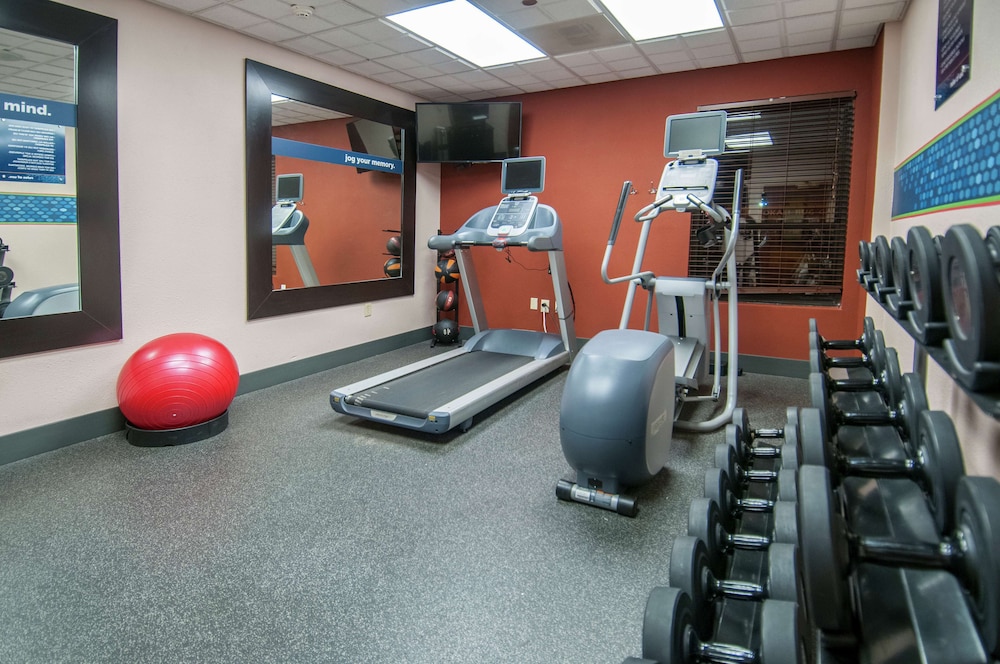 Hampton Inn Metairie - photo 21