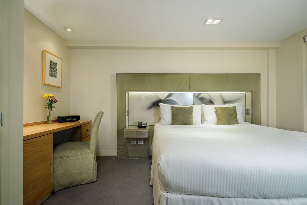 The Shoreham - photo 12