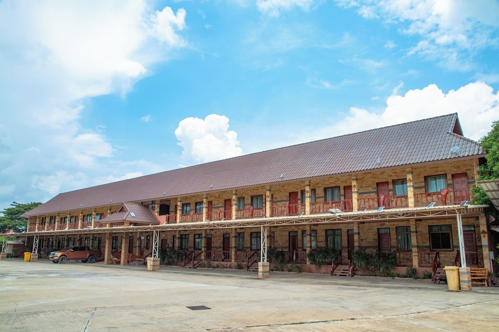 Chatsuree Boutique Resort — Ubon Ratchathani