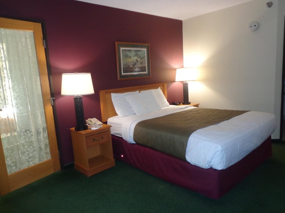 AmericInn by Wyndham Madison SD - photo 22