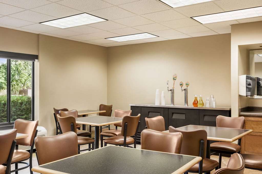 AmericInn by Wyndham Madison West - photo 39