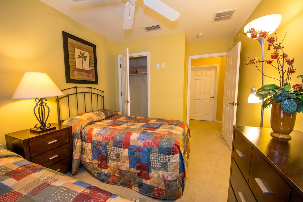 Bella Vida Resort by Home 2U - photo 27