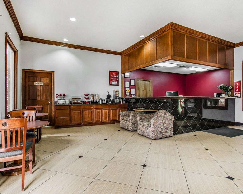 Econo Lodge Inn & Suites Enterprise - photo 6