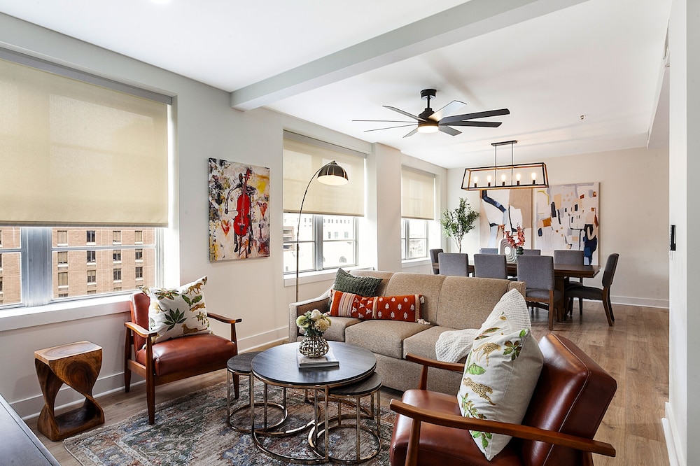 Mardi Gras Suites NOLA's 4BR Elegance - photo 7