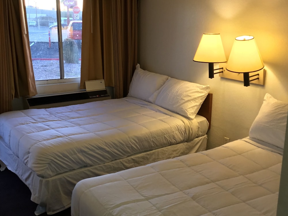 Minsk Hotels Extended Stay I 10 Tucson Airport - photo 9